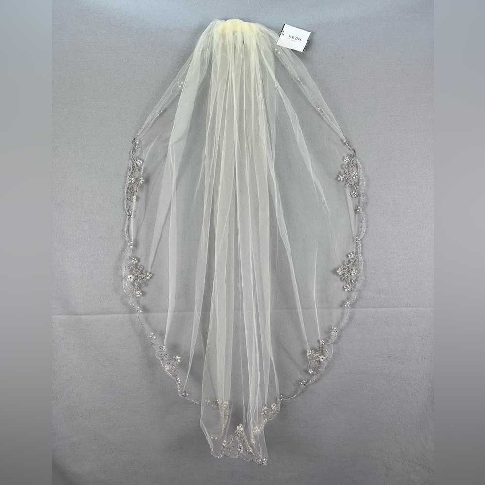 NEW NWT Unused Davids Bridal Veil 40” Inches Champagne Wedding Embroidered Pearl